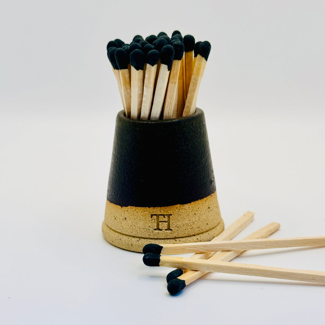 Match Pot Striker