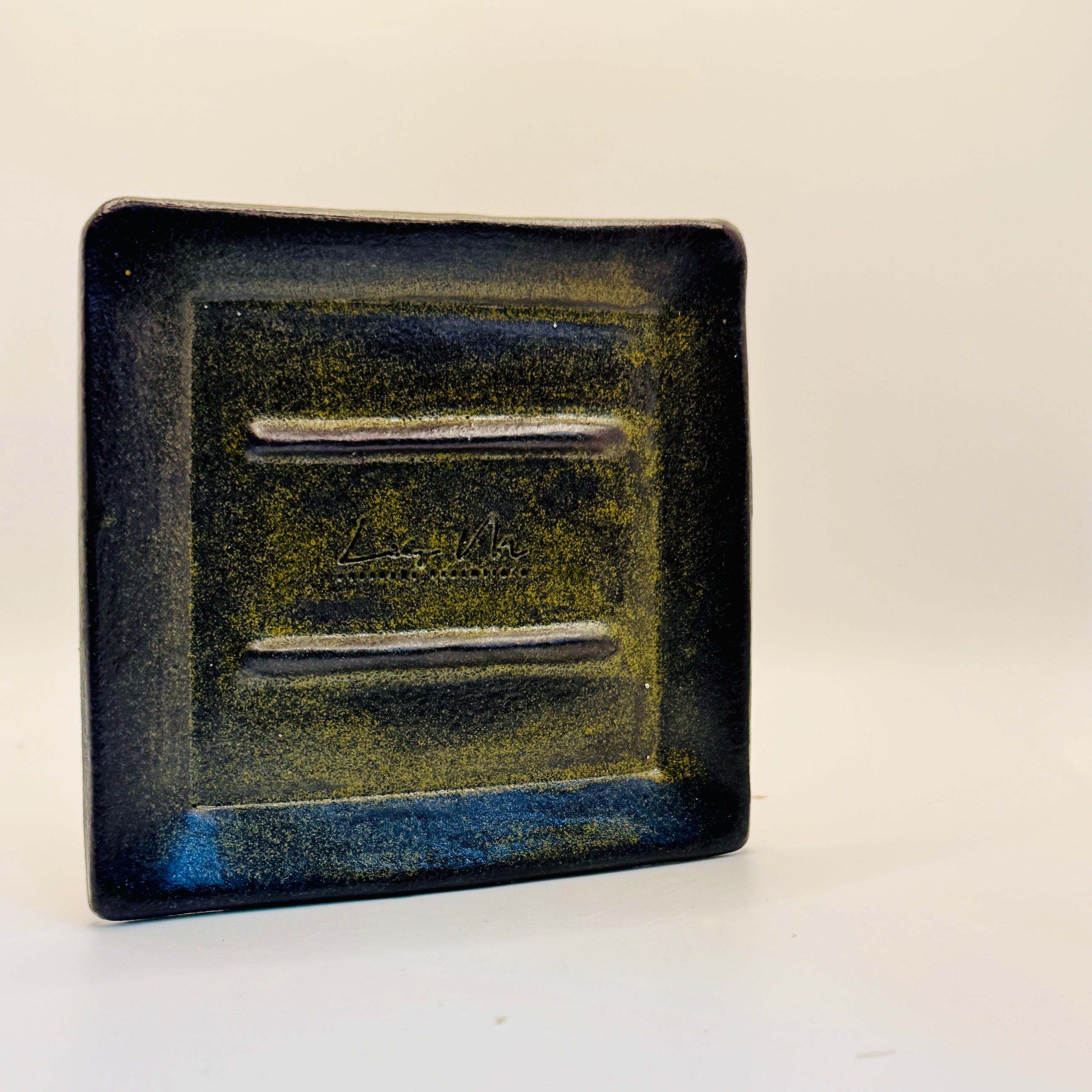 Lily M Soap Dish